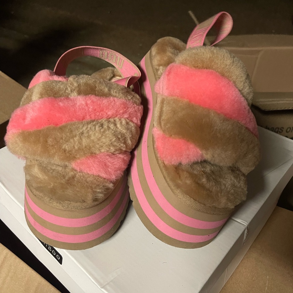 Pink and brown Ugg sling back clogs